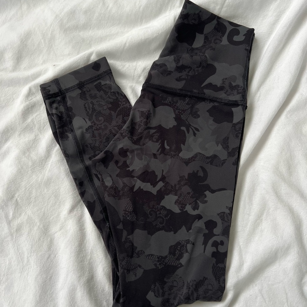 Lululemon Athletica Black Camouflage Leggings